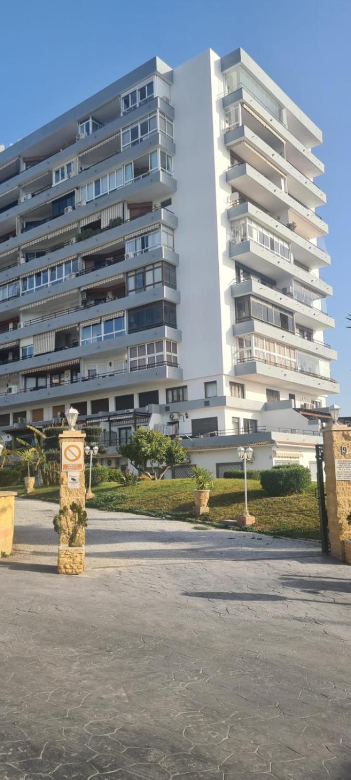 Apartamento La Malaguena Torremolinos Luaran gambar